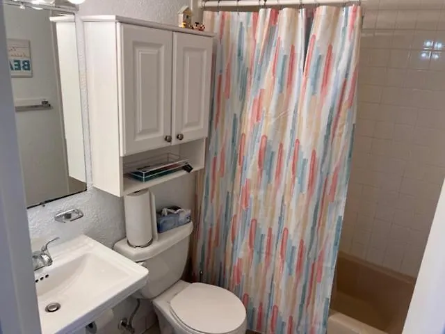 3-bedroom, 2-bath In Ocean Steps To The
