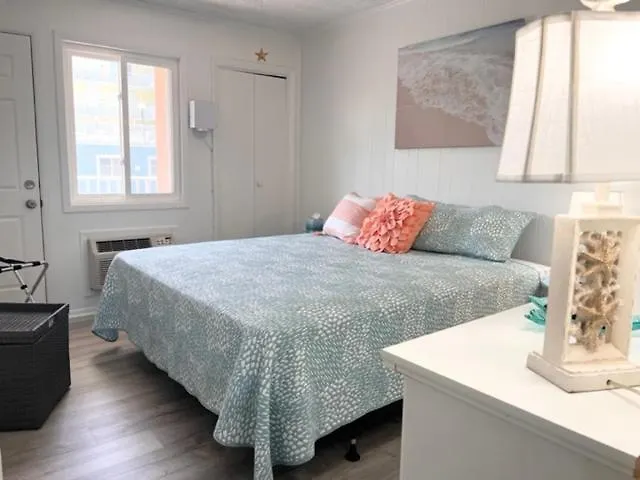 3-bedroom, 2-bath In Ocean Steps To The